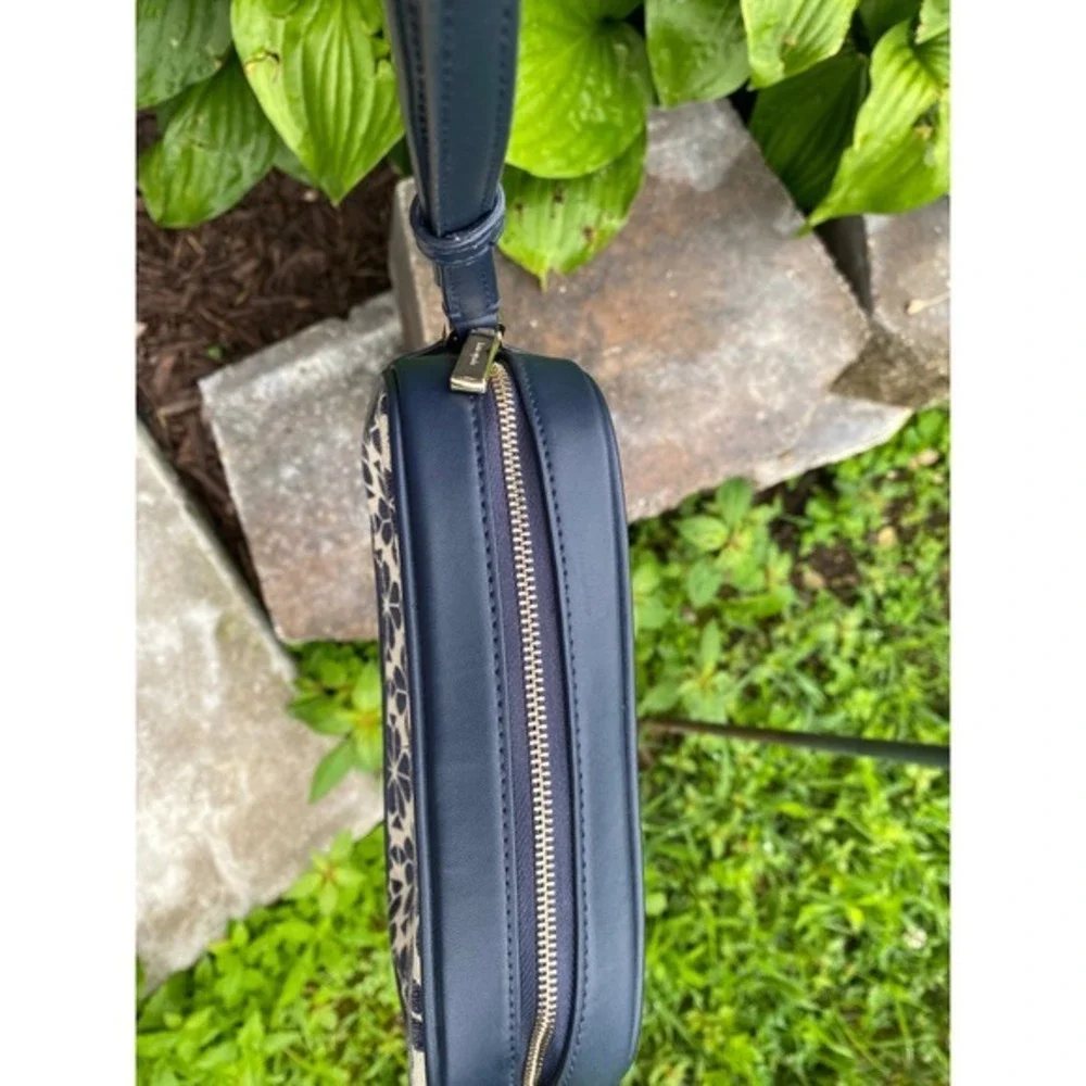 kate spade classic stylish